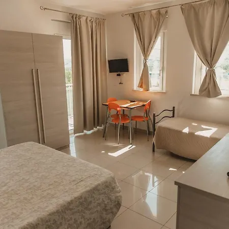 Le Stelle Aparthotel 3*